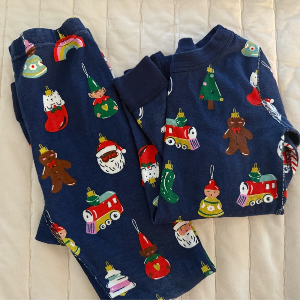 Hannah Andersson Christmas Pajamas size 6-7